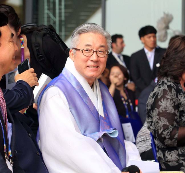 Il ministro della Cultura Kim Jondeok alle celebrazioni per il National Day della Corea ad Expo2015 (ANSA)